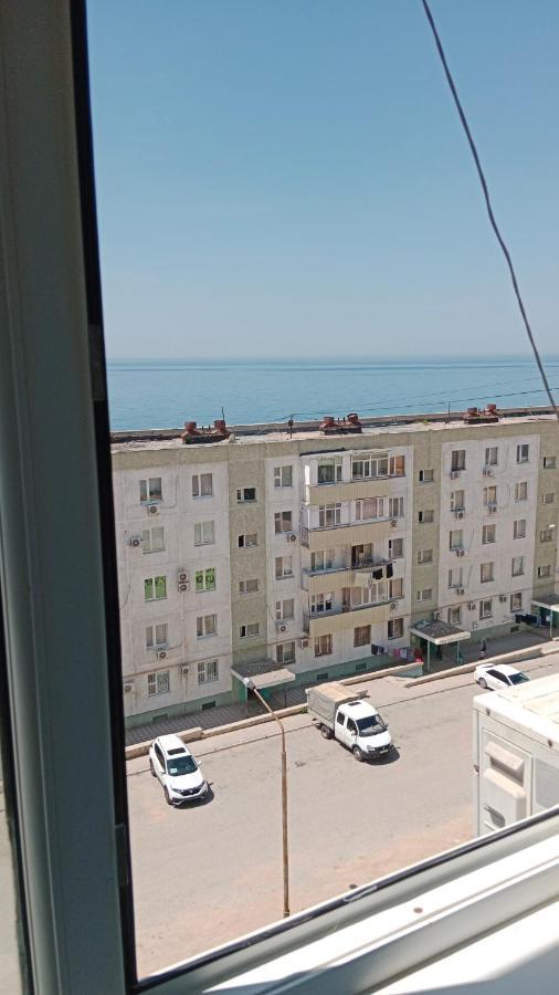 Трехкомнатные Апартаменты В 15 Микрорайоне С Видом На Каспийское Море И Возле Моря Aktau  Eksteriør billede